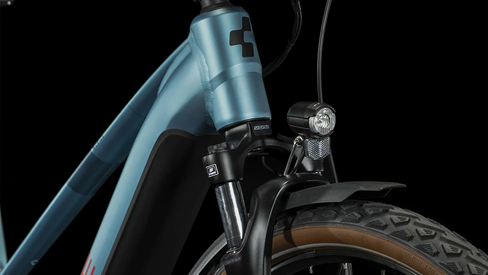 Cube Nuride Hybrid Performance 625 Allroad Lady Metalblue´n´red 6 Cube Nuride Hybrid Performance 625 Allroad Lady Metalblue´n´red – Image 6