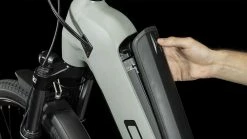 Cube Kathmandu Hybrid ONE 625 Easy Entry Swampgrey´n´black -Vélo Électrique Soldes Kathmandu Hybrid ONE 625 Lady swampgrey n black 631172 E 5