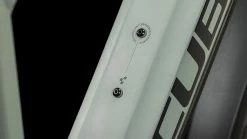 Cube Reaction Hybrid Performance 625 Allroad Swampgrey´n´black -Vélo Électrique Soldes Reaction Hybrid Performance 625 Allroad swampgrey n black 4