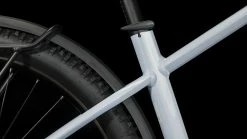 Cube Reaction Hybrid Pro 625 Allroad Flashwhite´n´black 9 Cube Reaction Hybrid Pro 625 Allroad Flashwhite´n´black -Vélo Électrique Soldes Reaction Hybrid Pro 625 Allroad flashwhite n black 634162 3