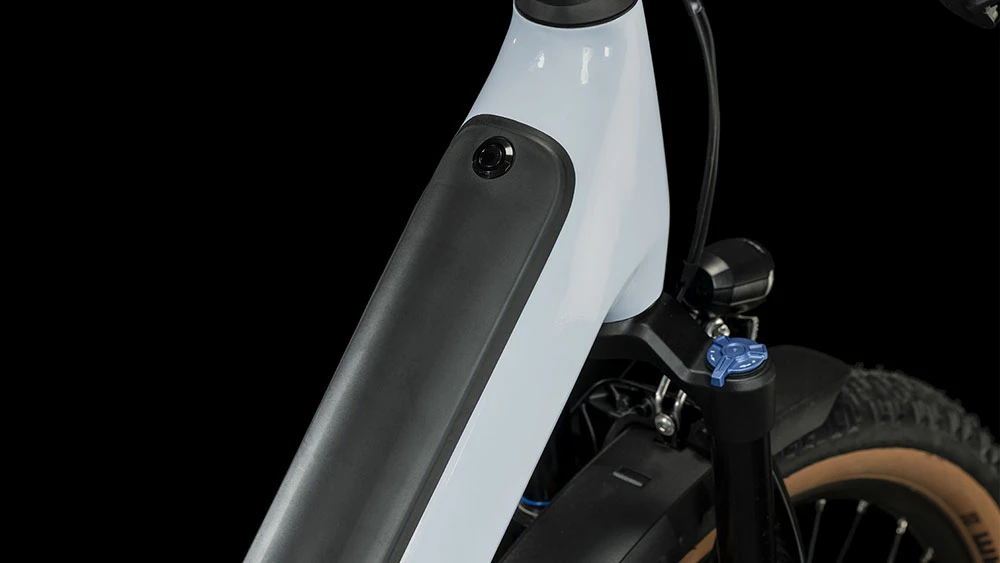 Cube Reaction Hybrid Pro 750 Allroad Easy Entry Flashwhite´n´black 2 Cube Reaction Hybrid Pro 750 Allroad Easy Entry Flashwhite´n´black – Image 2