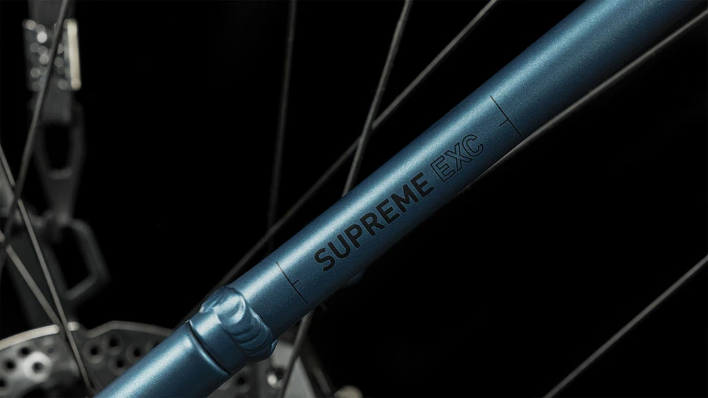 Cube Supreme Hybrid EXC 500 Easy Entry Blue´n´black 4 Cube Supreme Hybrid EXC 500 Easy Entry Blue´n´black – Image 4