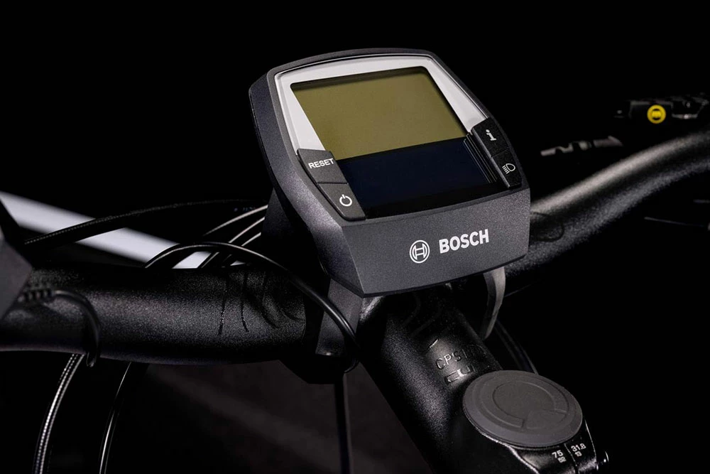 Cube Cargo Hybrid 500 Flashwhite´n´black 4 Cube Cargo Hybrid 500 Flashwhite´n´black – Image 4