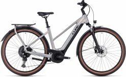 Cube Touring Hybrid Pro 625 Lady Pearlysilver'n'black