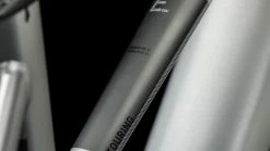 Cube Touring Hybrid EXC 625 Lady Grey'n'metal 8 Cube Touring Hybrid EXC 625 Lady Grey'n'metal -Vélo Électrique Soldes cube 631152 20119021 Touring Hybrid EXC 625 Lady grey n metal 3